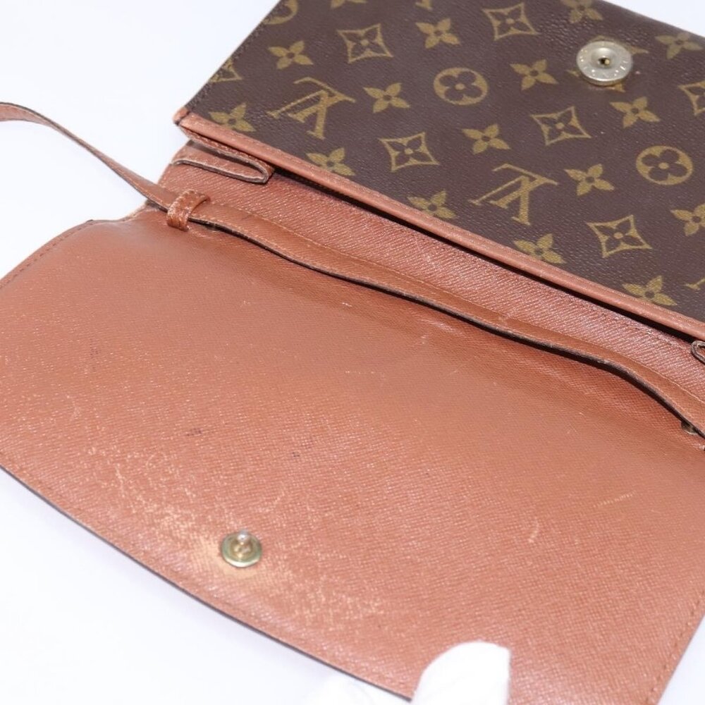 Authentic LOUIS VUITTON Monogram Bordeaux 27 Shoulder Bag M51797 LV - Picture 16 of 16
